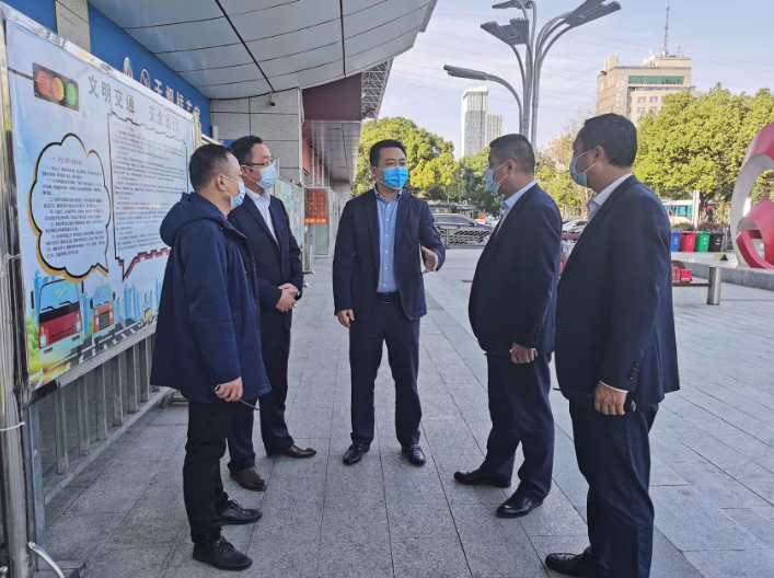 王曉深入徐坊客運(yùn)站督查文明創(chuàng)建、疫情防控及安全生產(chǎn)工作