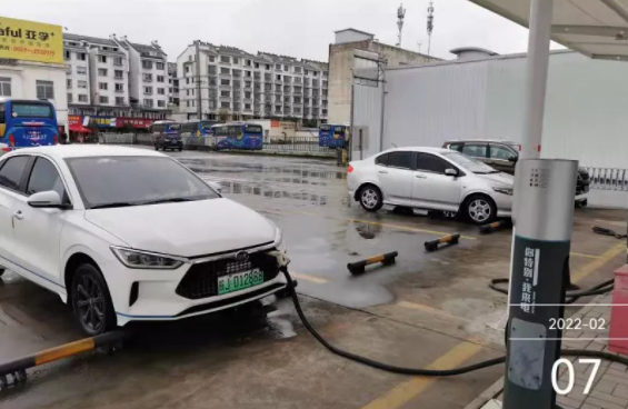 黃山長運(yùn) 城際公交充電場站正式面向社會(huì)運(yùn)營