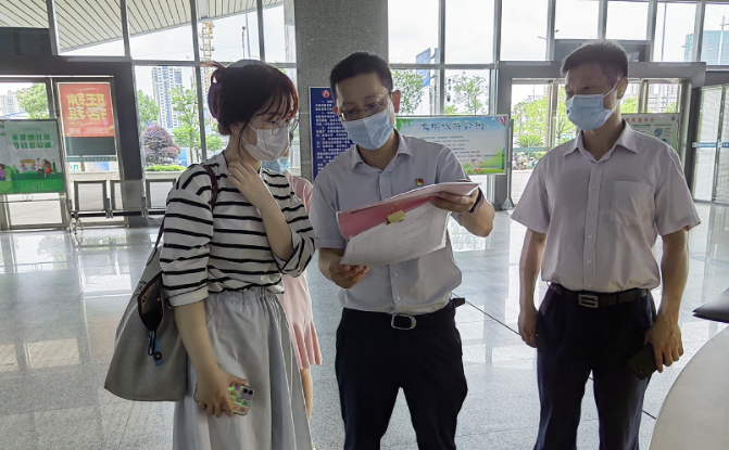 都市城際公交：南昌交通集團(tuán)檢查組督導(dǎo)車站文明創(chuàng)建、疫情防控和安全生產(chǎn)工作