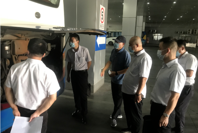 都市城際公交 斗酷暑、消隱患、保安全