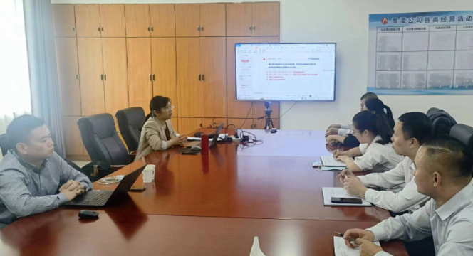 鷹潭長運、公交：開展質量和道路交通安全管理體系外審工作