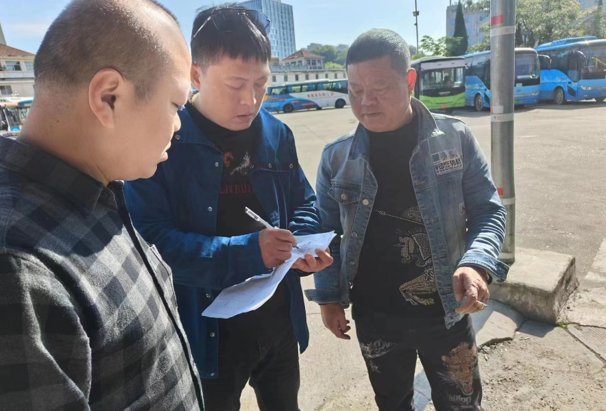 景德鎮(zhèn)長運(yùn)  昌江公交公司組織開展節(jié)前機(jī)務(wù)、安全隱患專項(xiàng)排查活動周