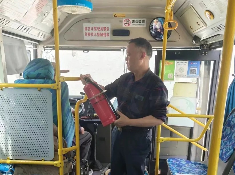 馬鞍山長(zhǎng)客：筑牢安全防線 保障旅客出行