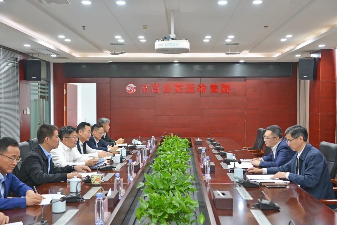 趙捷一行調(diào)研督導(dǎo)長運(yùn)、公交假日安全營運(yùn)工作 王曉陪同