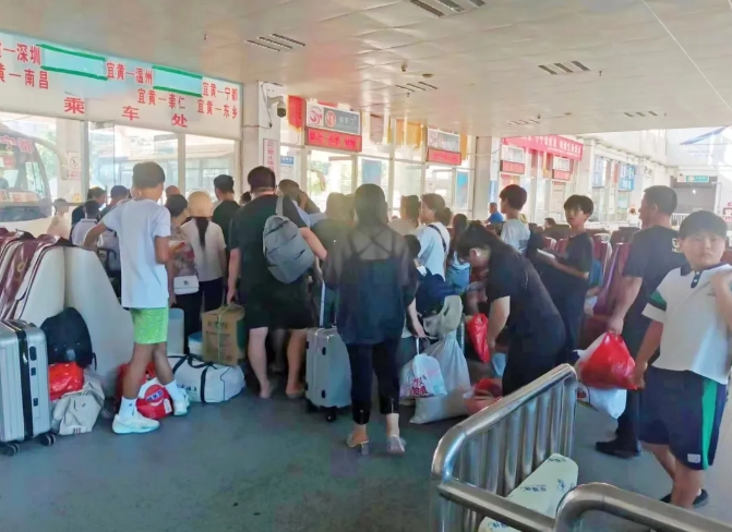 撫州長運:“暑運模式”啟動 全力滿足旅客出行需求