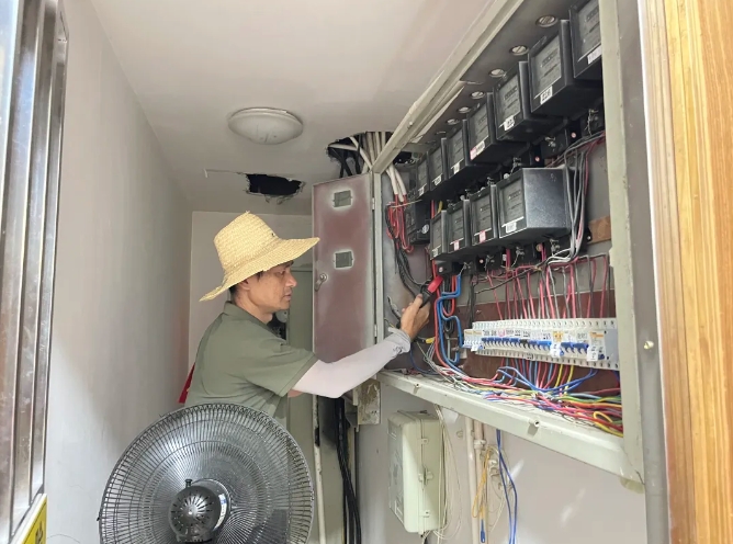 長運物業(yè)：物業(yè)經營分公司開展夏季消防安全隱患排查