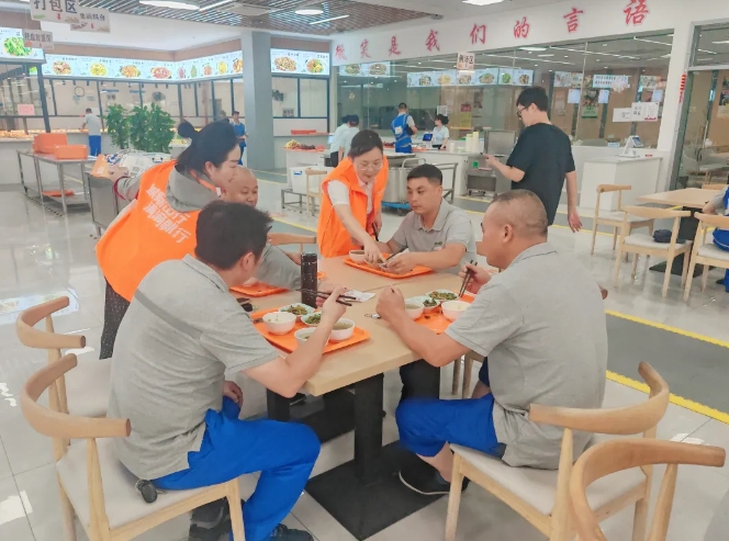 上饒汽運：站點巴士地推活動走進(jìn)上饒晶科