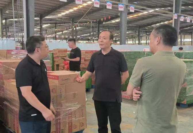 都市城際公交、大通物流 大通物流對(duì)倉配一體化物流領(lǐng)域開展調(diào)研學(xué)習(xí)