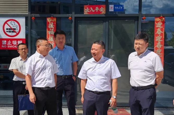 李偉一行調(diào)研上饒汽運、婺源公交