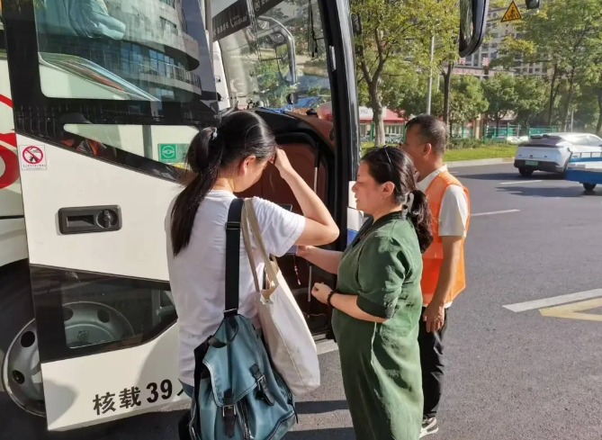 ?九江長運:中秋假期 站點巴士服務(wù)不打烊