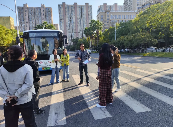 新余公交:全力護航2024仙女湖馬拉松賽