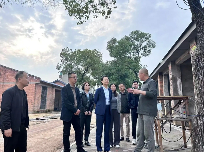 傅琳雁督導長運物業(yè)、長鴻物業(yè)資產(chǎn)盤活工作